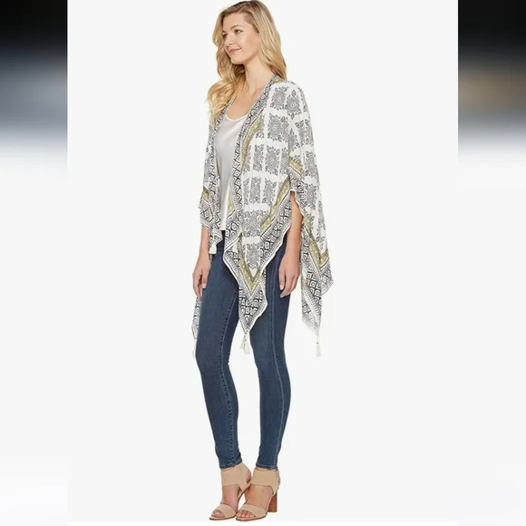Vince Camuto Women's Munbai Medallions Toppee/Coverup Size O/S One Size - Picture 2 of 9